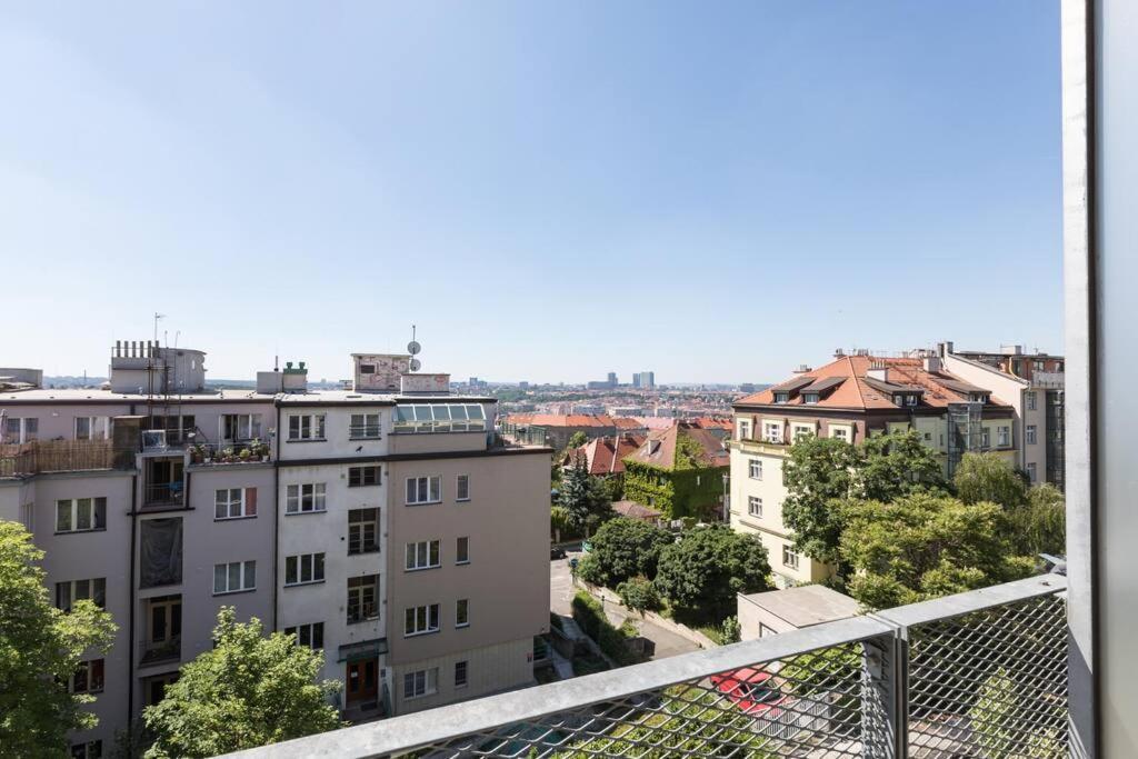 Jt'S Apartments Korunni Str. Prag Exterior foto